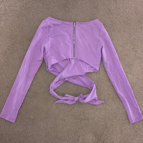 Lavender Crop Top - Picture 6 of 7